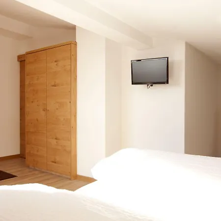 Hochjochstoebli Alpine Easy 4*