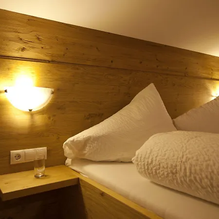 Hochjochstoebli Alpine Easy 4* Schruns